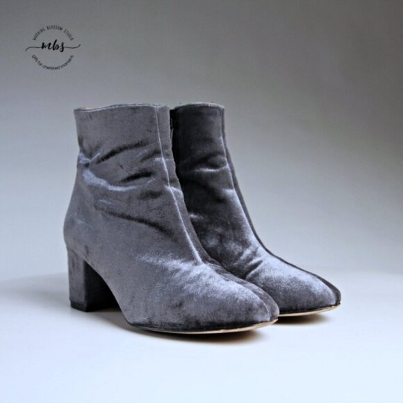 J. Crew Hadley Velvet Ankle Boots Gray Women 8.5 - Picture 2 of 15